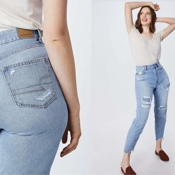 American Eagle Curvy Mom Jeans Light Wash Blue Distressed Raw Hem Ankle 6 Women - Picture 1 of 8